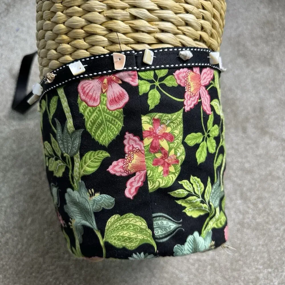 Vera Bradley Botanica Print Beach Tote Natural Woven Straw Sea Shell Bead Cruise